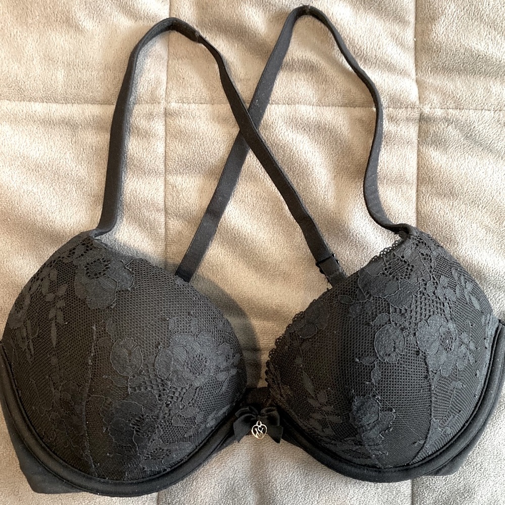 Victoria Secret Convertible Push Up bra 32D